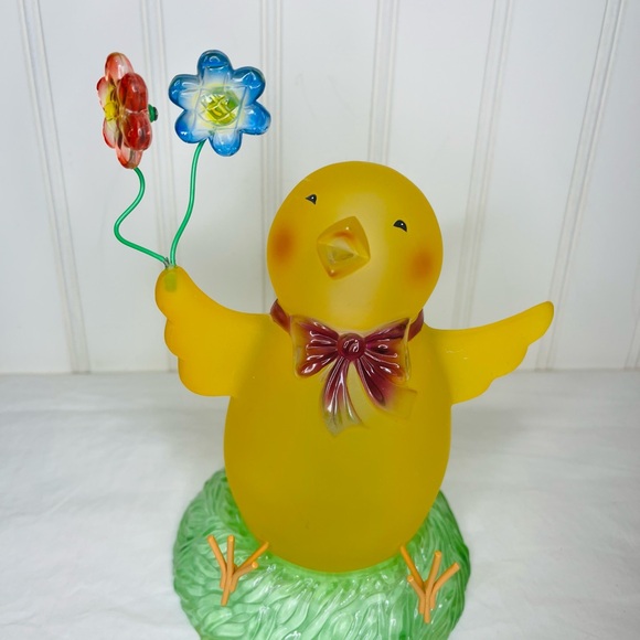 AVON VINTAGE LIGHTED CHICK - Picture 7 of 7